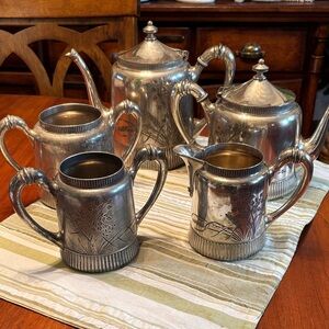 Antique Heavy 1880’s Meridian 5-piece Silver Tea Set w/ Grass Etching